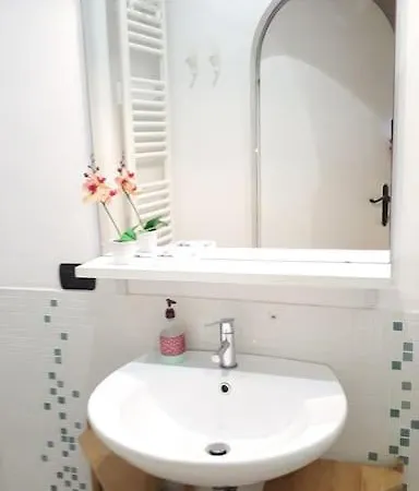 Duomo San Lorenzo شقة